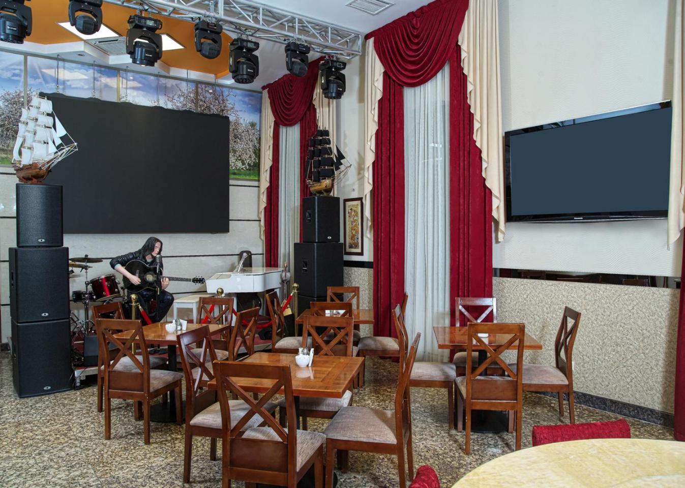 Grand Voyage Hotel Almaty Exterior foto