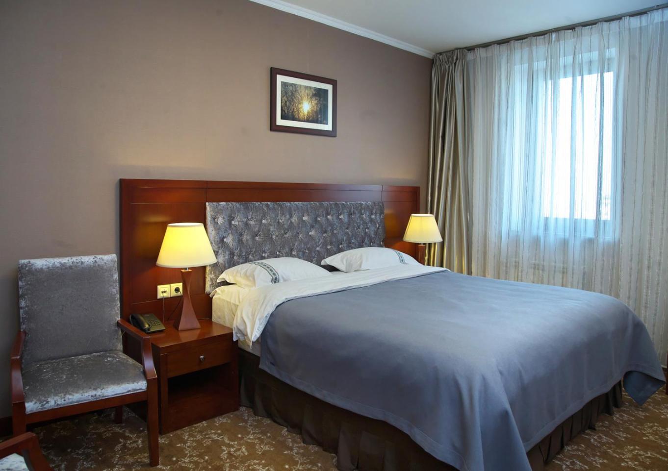 Grand Voyage Hotel Almaty Exterior foto