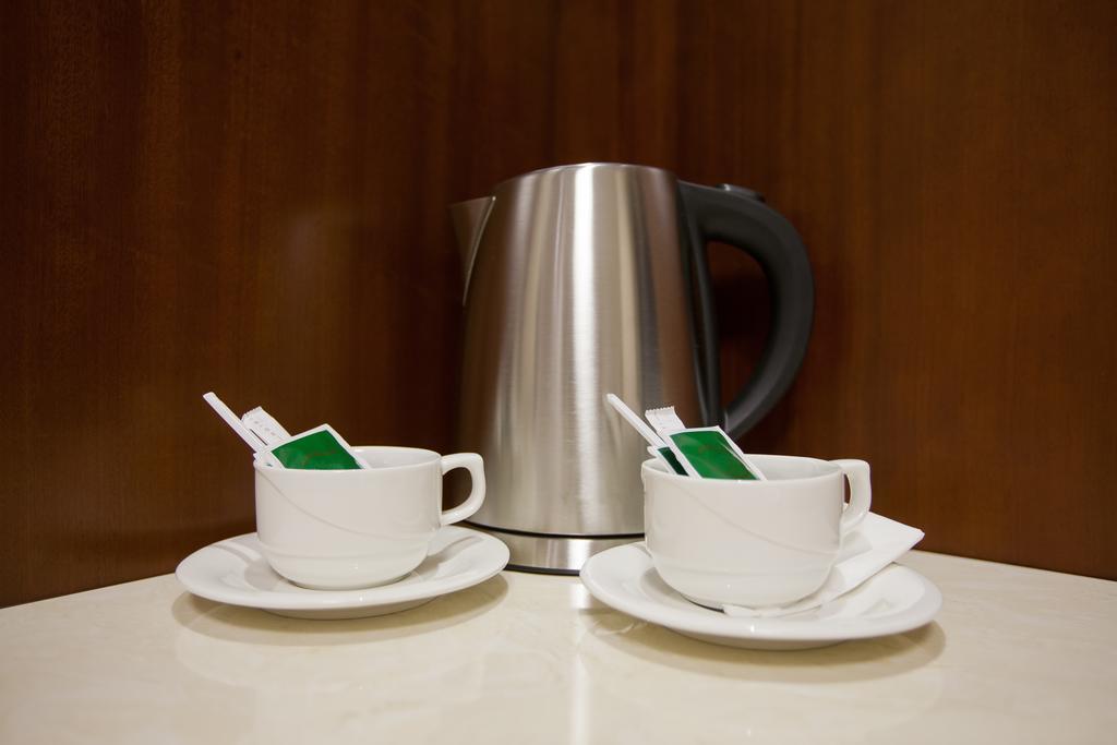 Grand Voyage Hotel Almaty Exterior foto